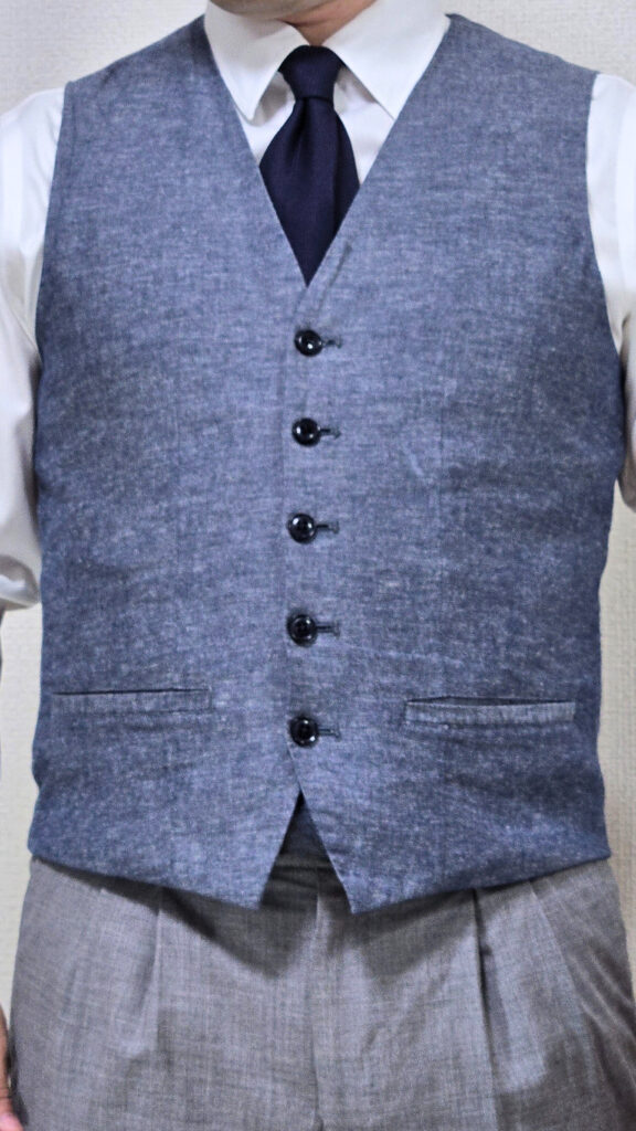 シャンブレーベスト