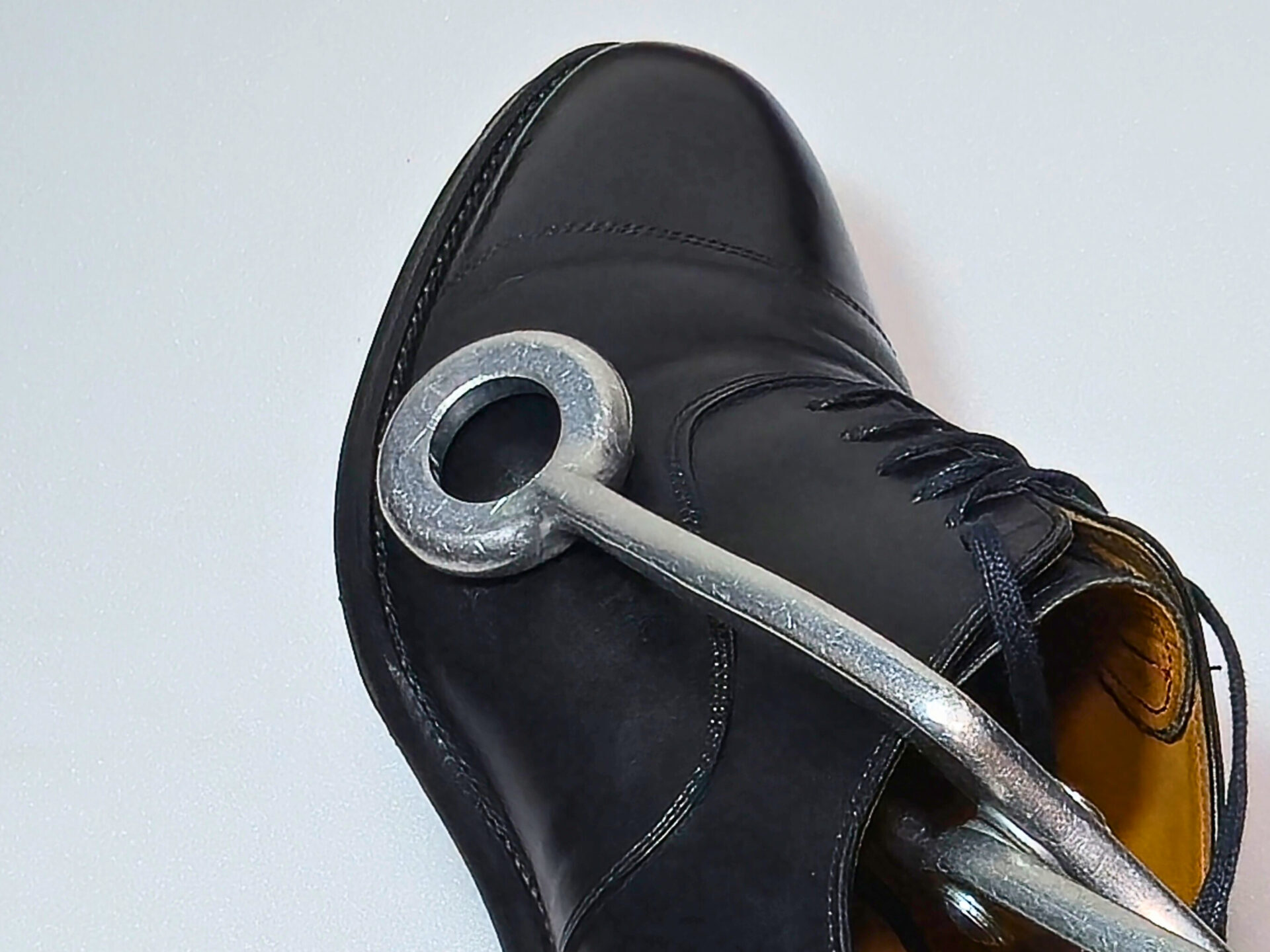 ポイントストレッチャーを使っている