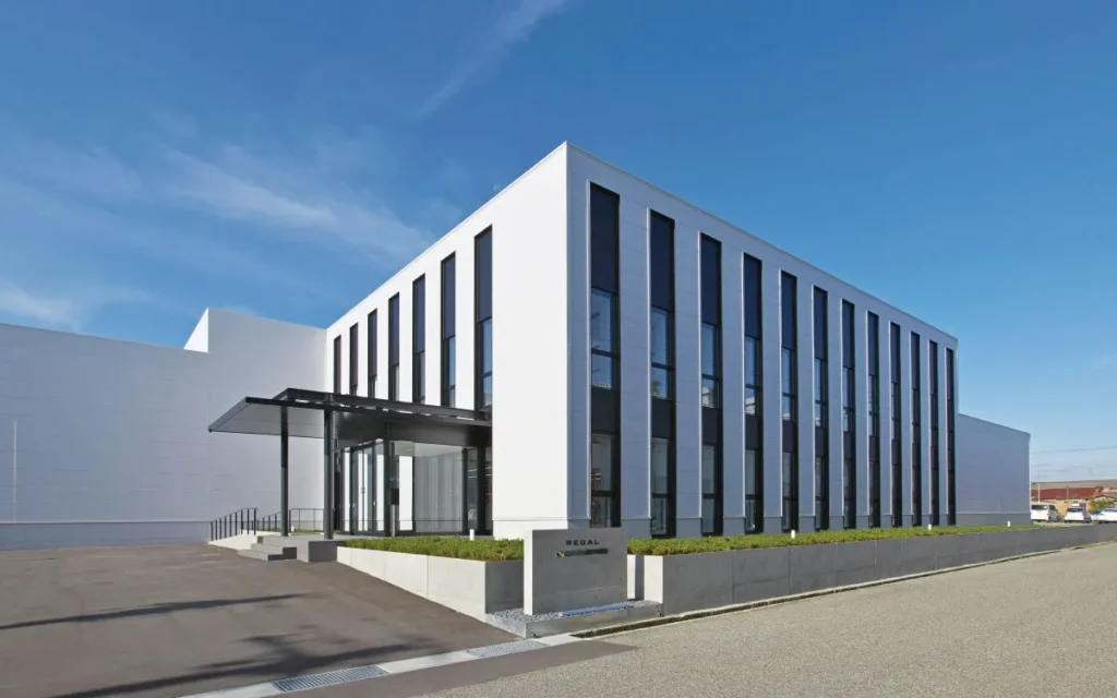 チヨダシューズ社屋