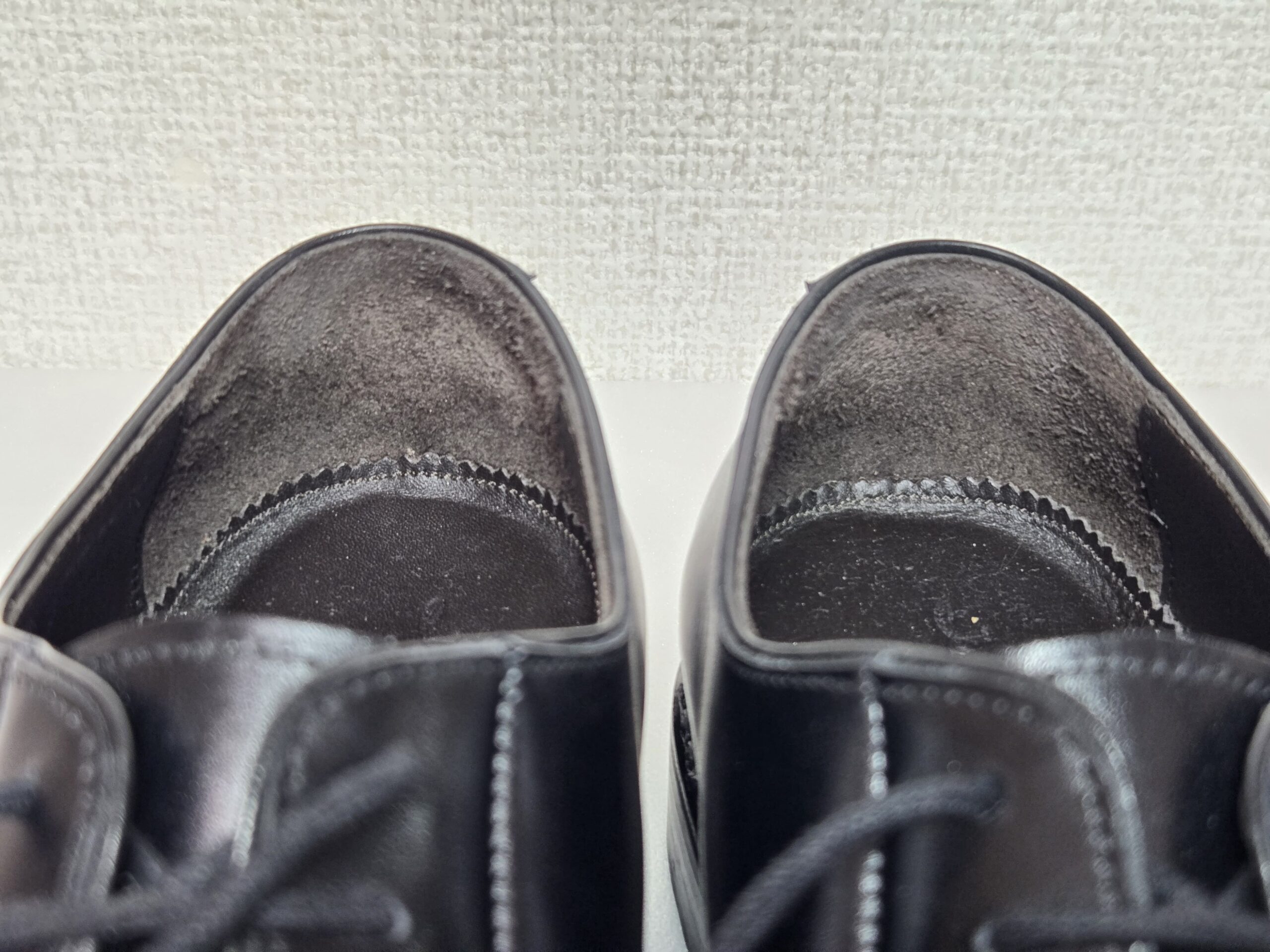 かかとライニング内部